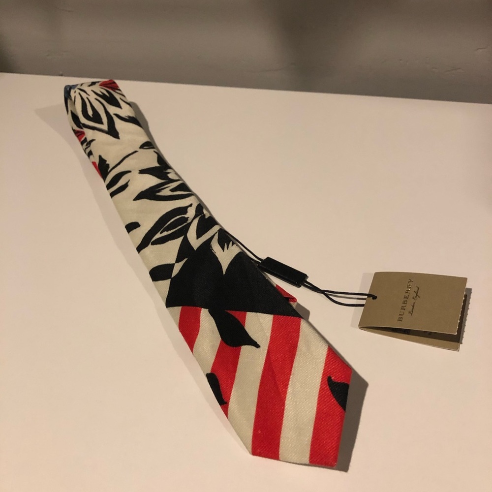 Men’s Burberry Tie